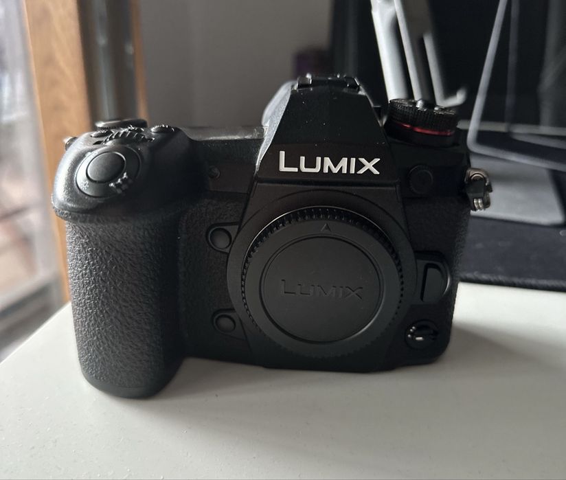 Aparat foto Panasonic Lumix G9L