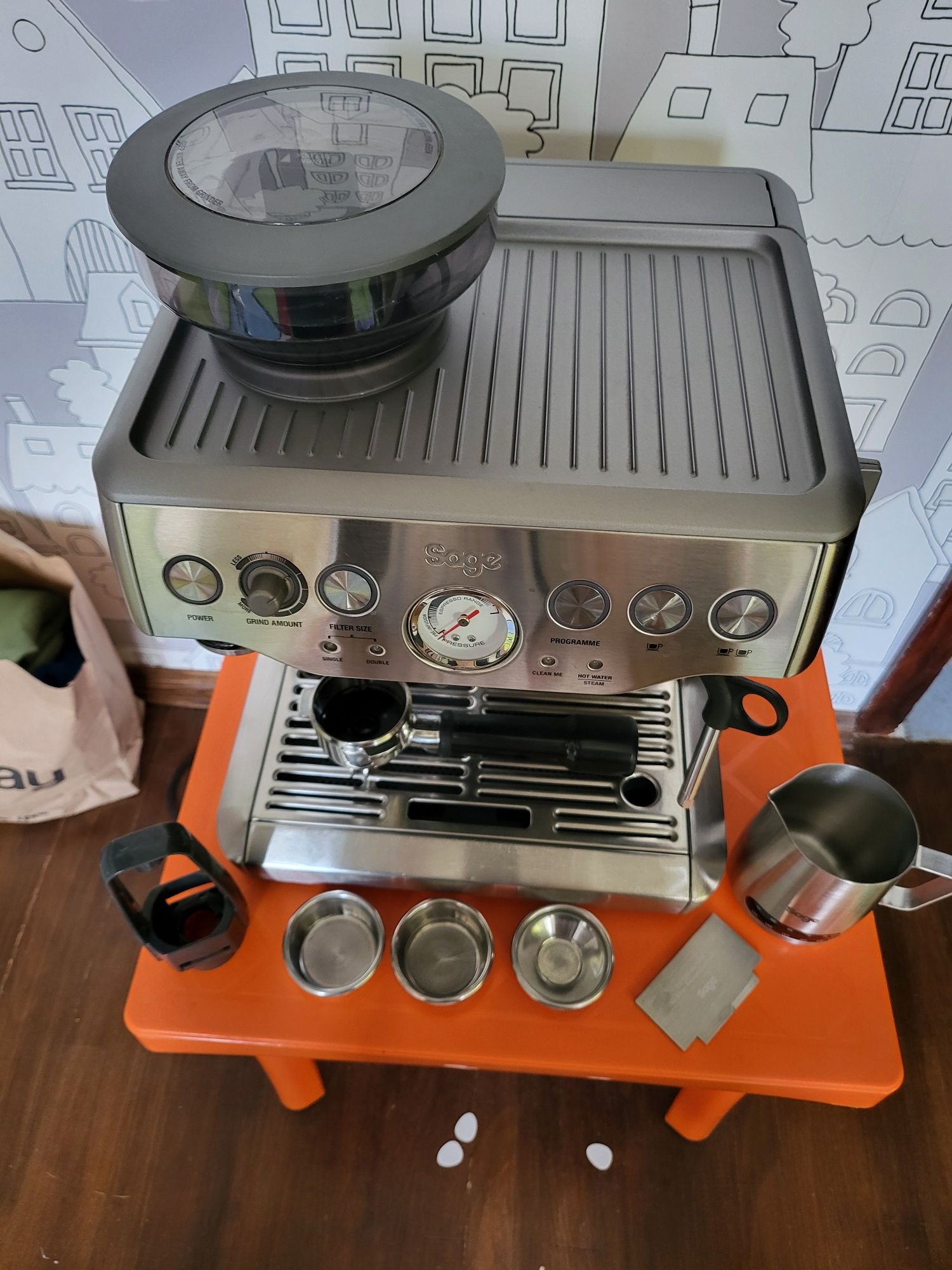 Еспресо машина SAGE Barista Express Кафемашина с кафемелачка