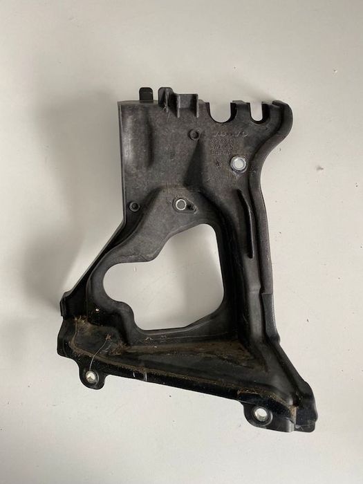 Suport conducte apa Volvo S60 V60 V90 S90 XC60 XC90 2018+ 32244448