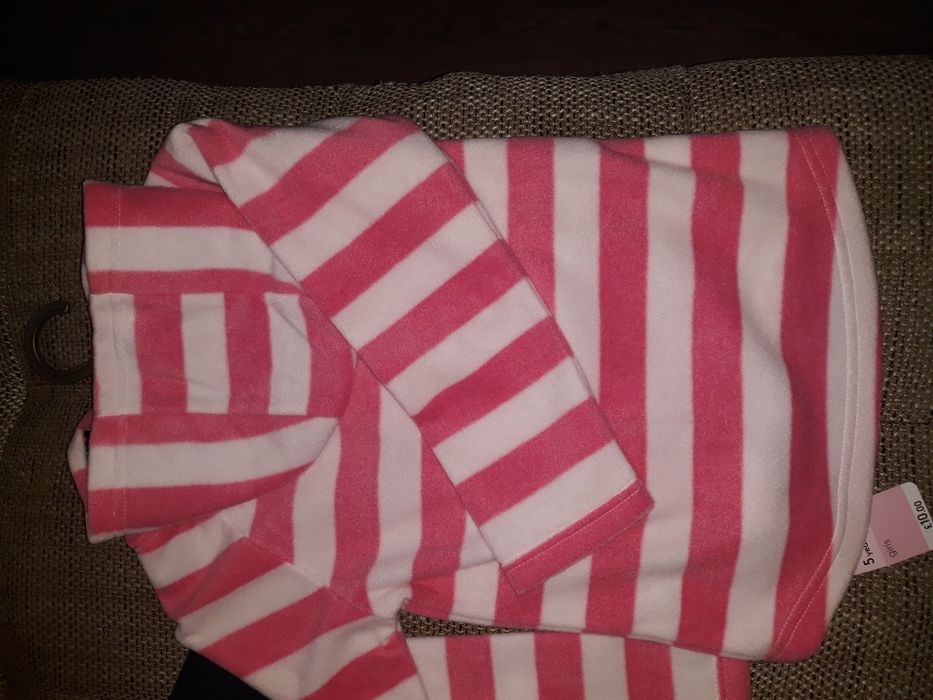 Нови блузки Mothercare