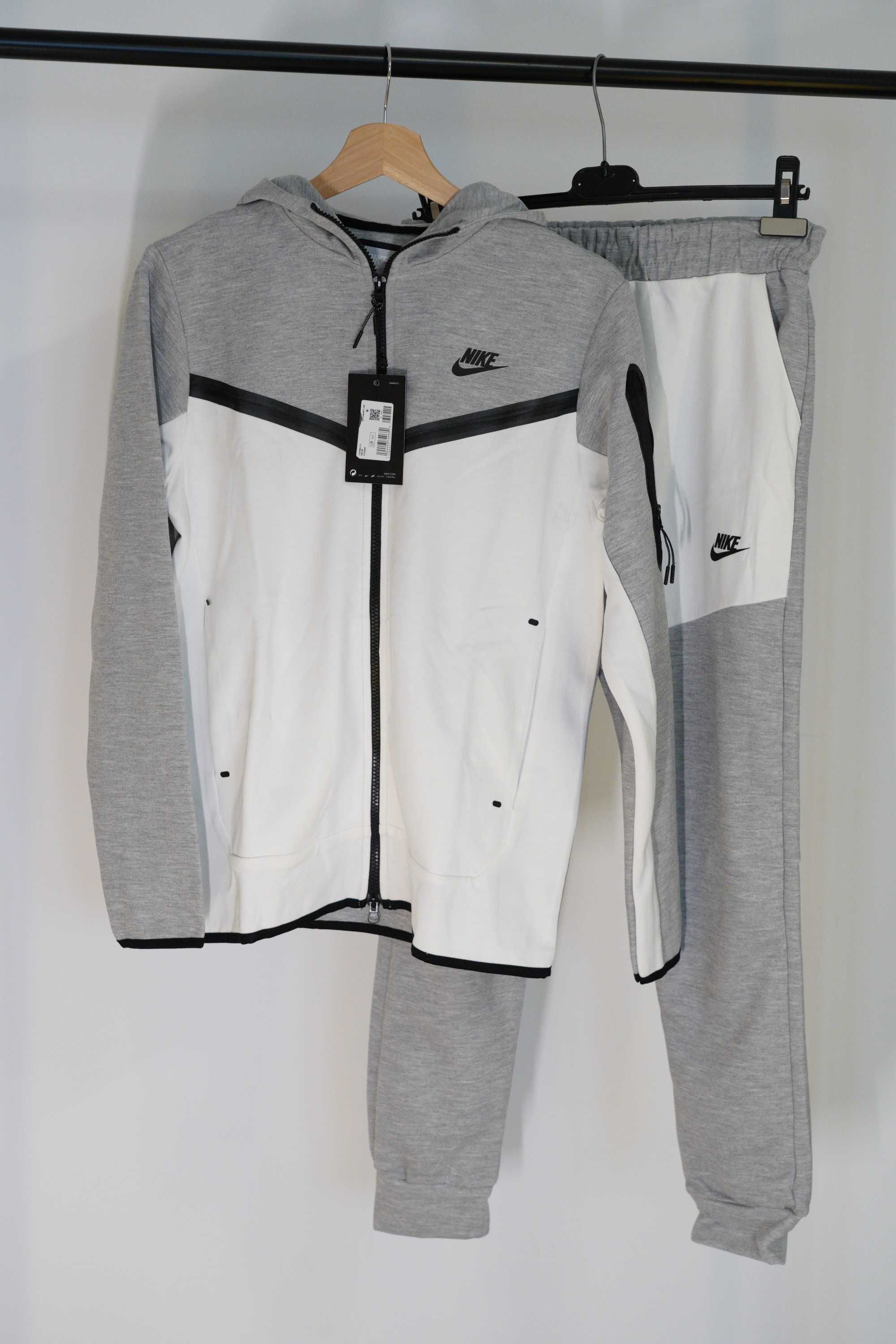 Trening Nike Tech Fleece - Calitate Premium- Produs Nou Sigilat Unisex