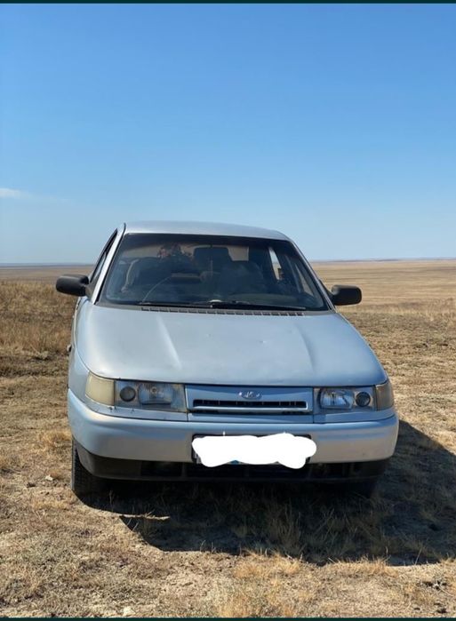 Продам ваз 2110 .