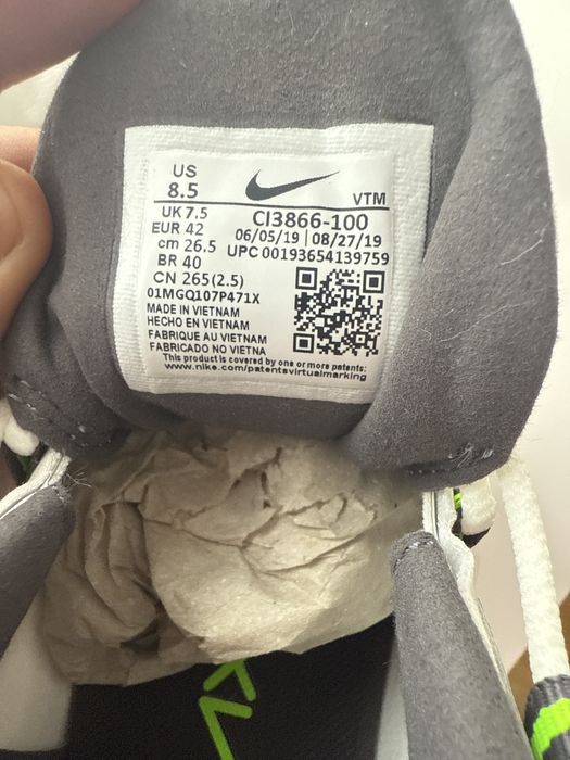 Nike Air Max 270 React 42 Noi in cutia originala