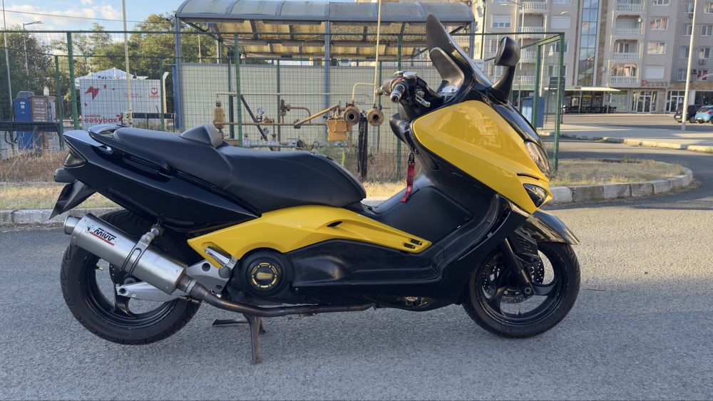 Yamaha T-max 500