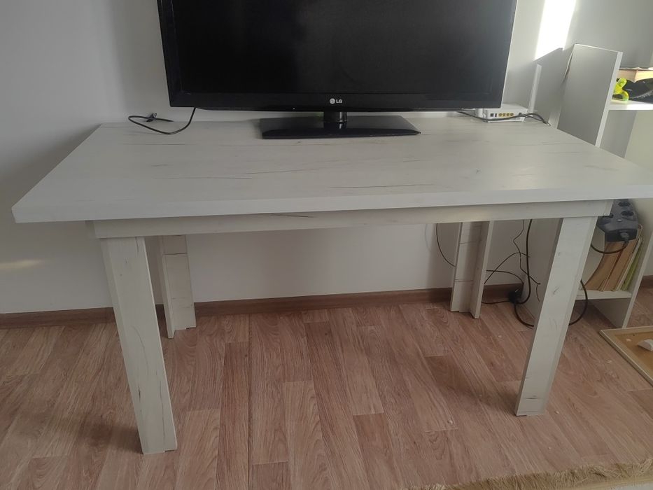 Продам стол, новый