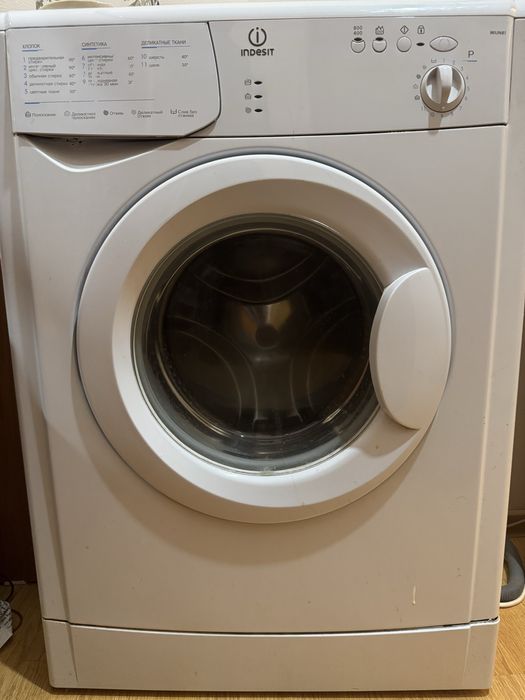 Стиральная машина Indesit