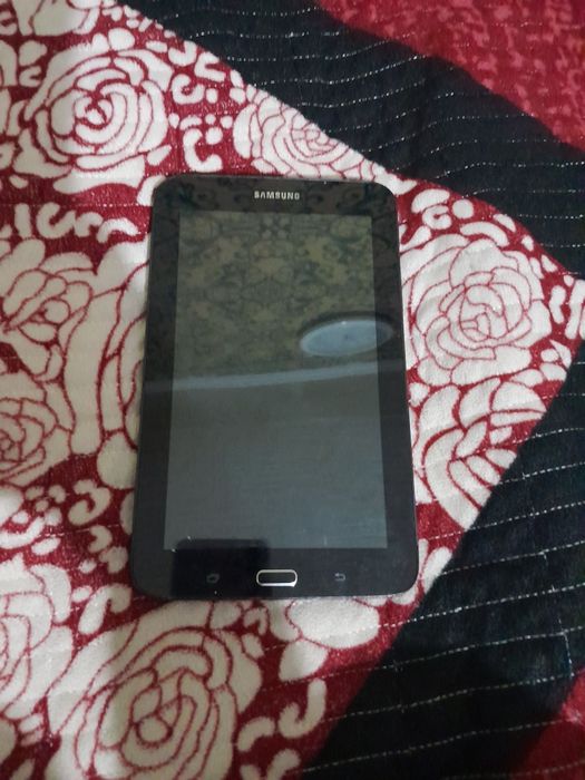 Продам б/у, не поддерживает ютуб