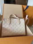 Louis vuitton rose чанта