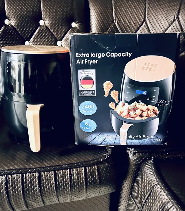 Air Fryer,este nou nefolosit