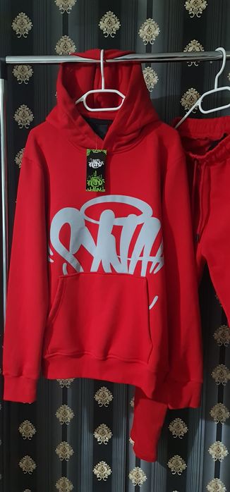 Trening  compleu Syna workd red  / Trapstar  / Essentials