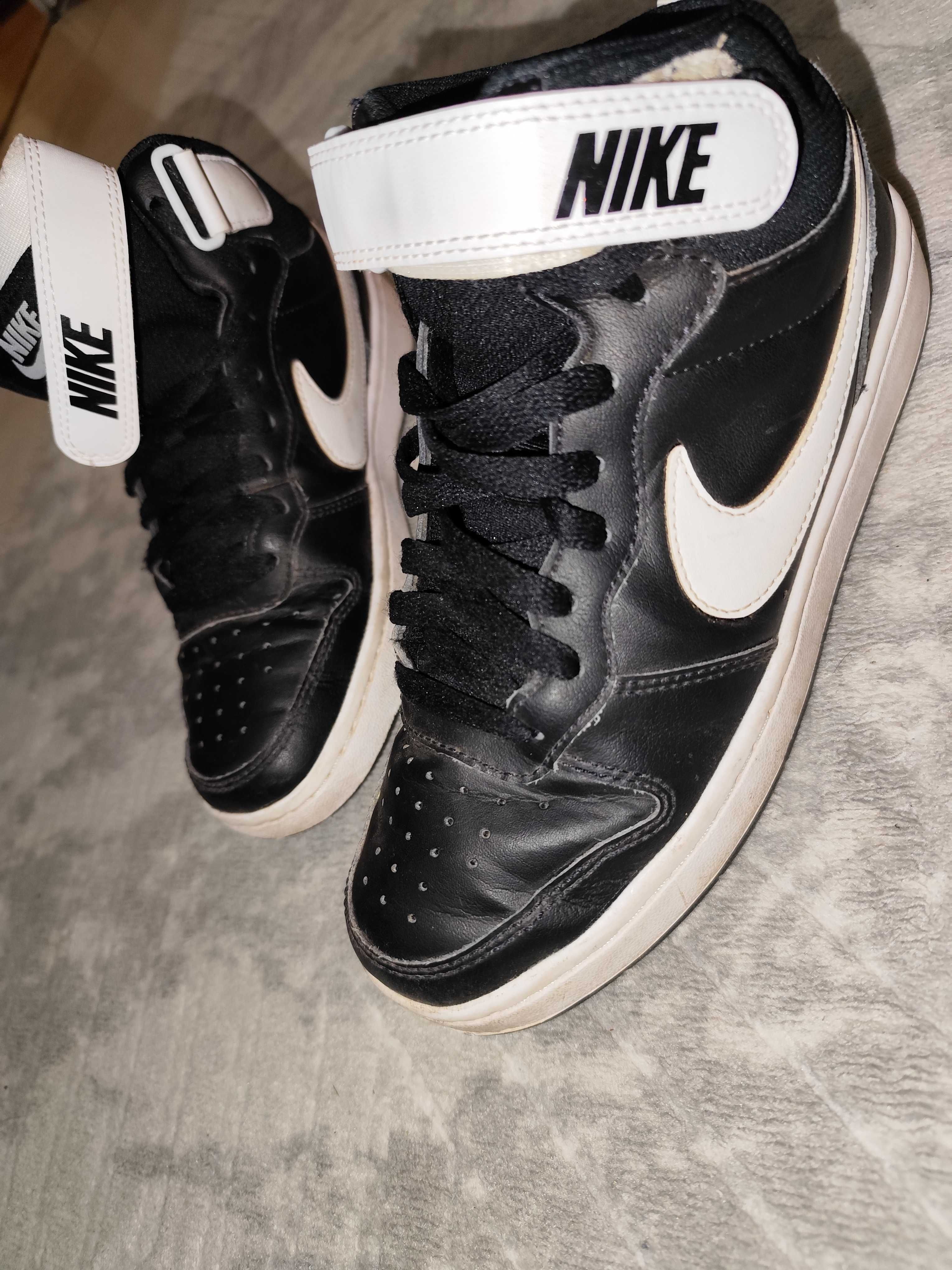 Детски Джорданки Nike, размер 37,5. Дължина на стелката -23,5см