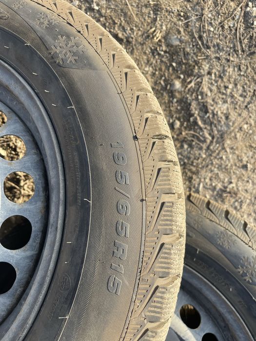 Зимие шины б/у как новая