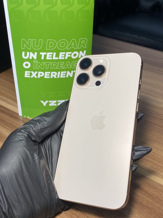 iPhone 16 Pro Max / 256 GB / Sănătate baterie 99% / Foarte bun