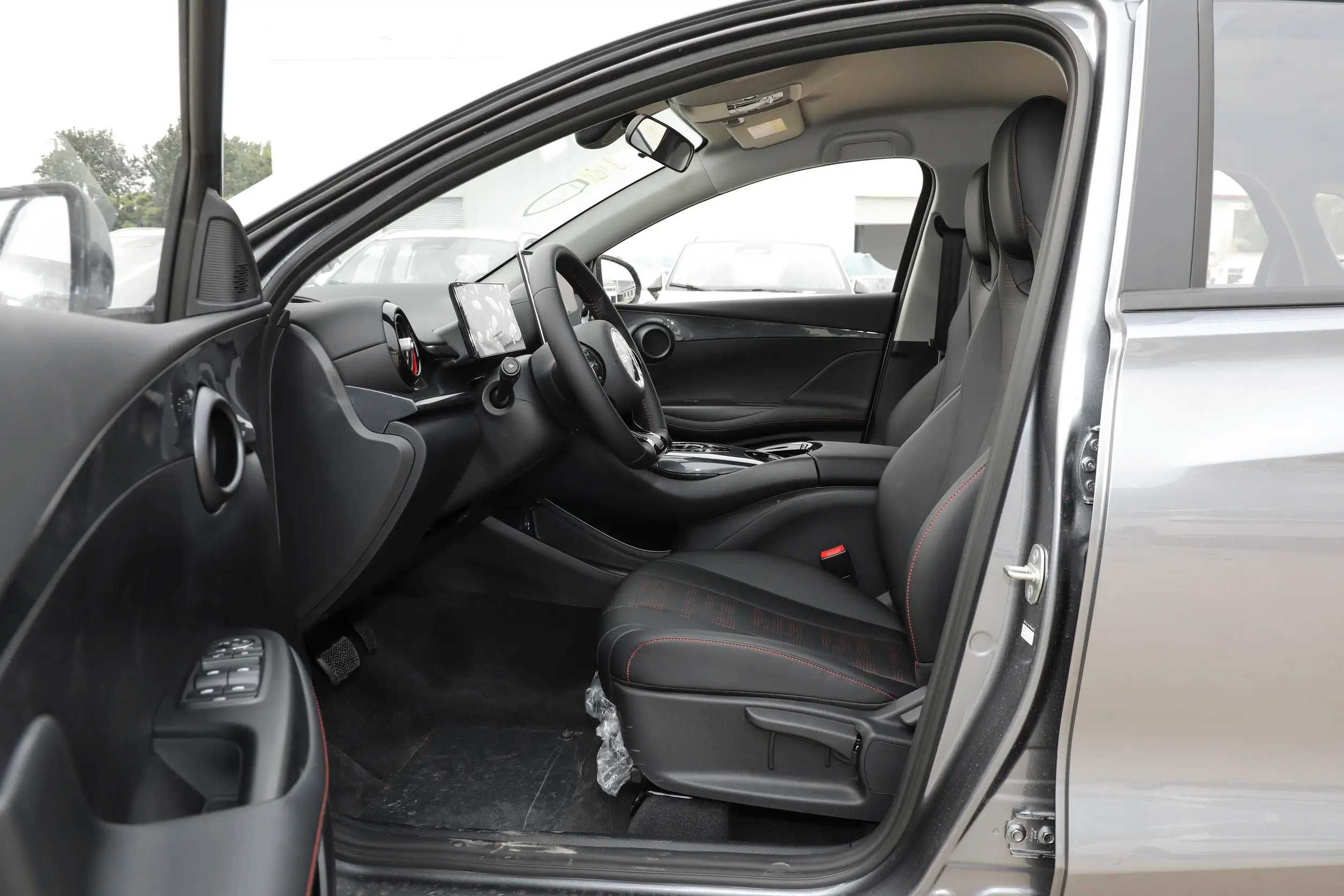 BYD E2 Aksiya AvtoVikup+Naxtga