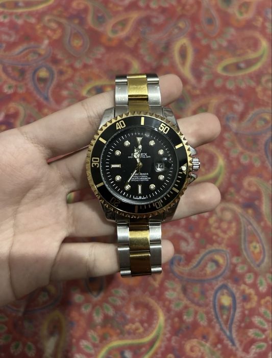 Продаю мужские часы