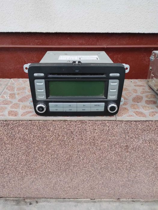 Radio CD VW Passat si Radio CD VW Golf 5