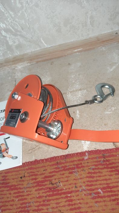 Ручная лебедка.0.5 т