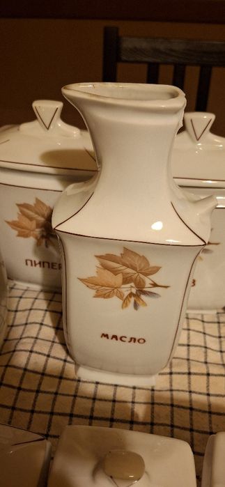 Сервиз за подправки