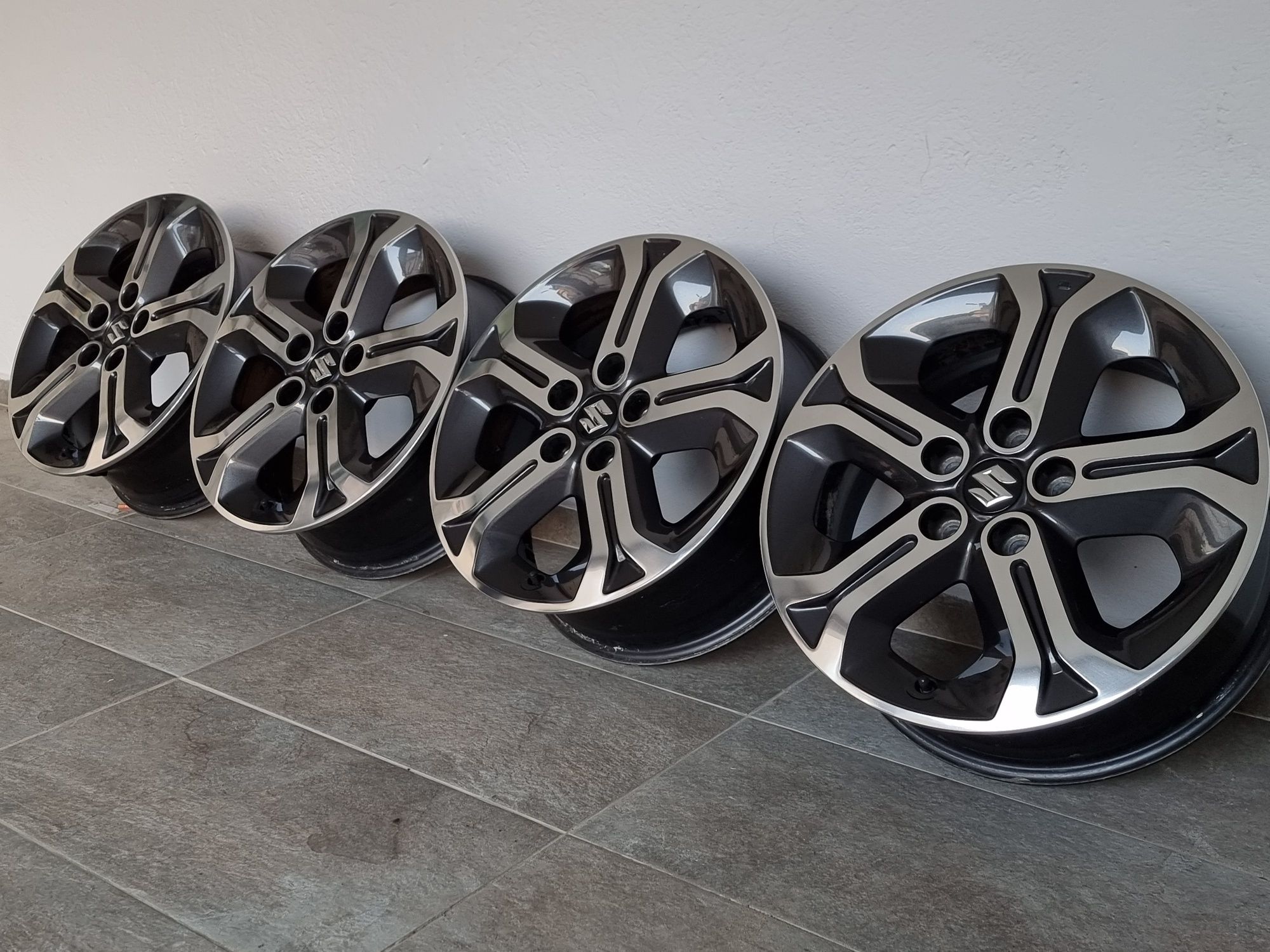 17" Оригинални джанти Suzuki Vitara 5×114.3 6.5J ET50