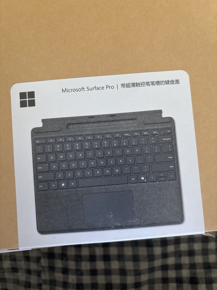 Microsoft Surface Pro 10 Ultra 7