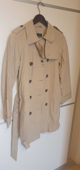 Gil Bret , pardesiu dama