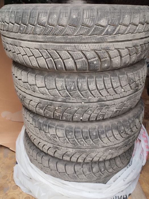 Продам зимние шины