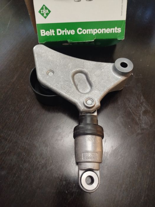 Ремъчен обтегач пистов ремък за Тойота