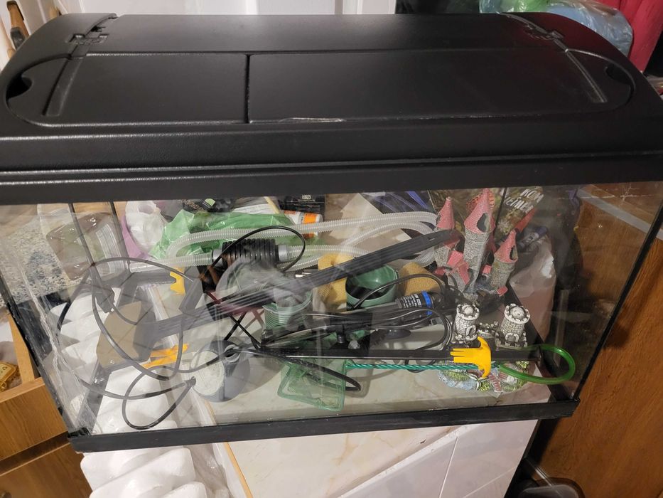 Acvariu EHEIM Aquapro 60L (folosit)