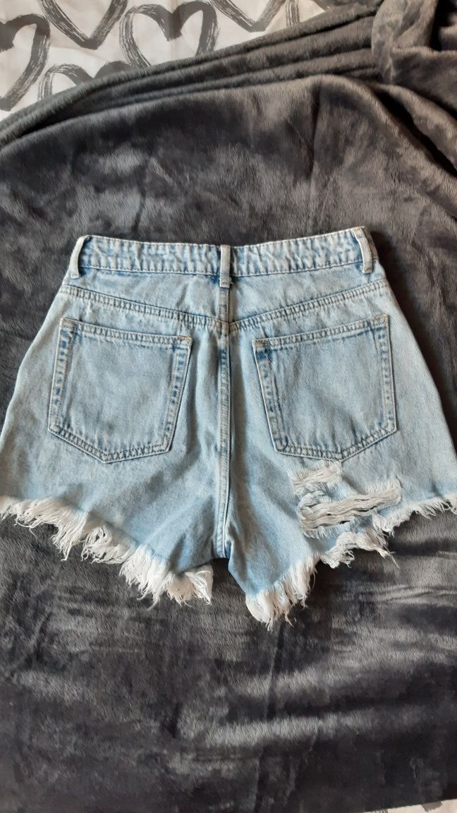 Blugi scurti denim