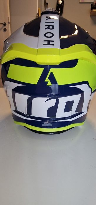 Airoh Strycker 3