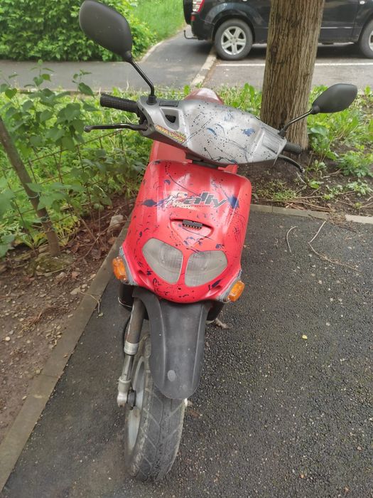 Vând scuter Aprilia Railly de 49cm