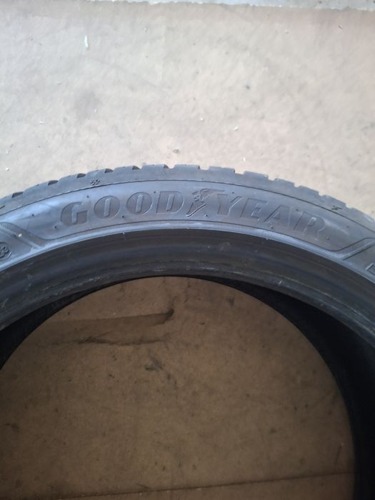 2 Anvelope 205 45 r17  M+S Goodyear