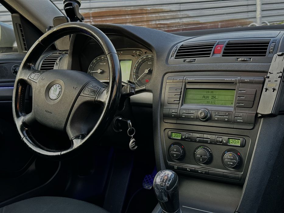 Skoda Octavia 2 2.0 TDI