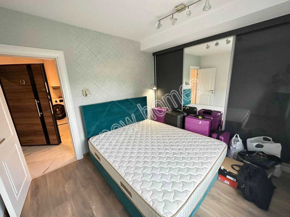 Продава се Тристаен апартамент в Пловдив, Младежки Хълм - 94 кв.м за 2181 €/кв.м - Снимка #7