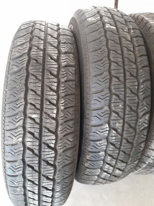 195/75/16C Maxxis 107/105R 2 бр нови