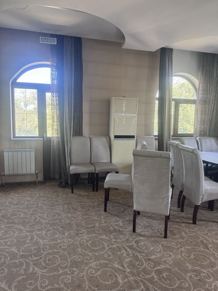 Продается столы и стулья