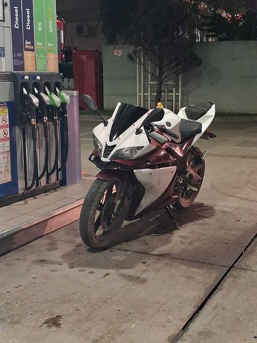 yamaha yzf r125 2012