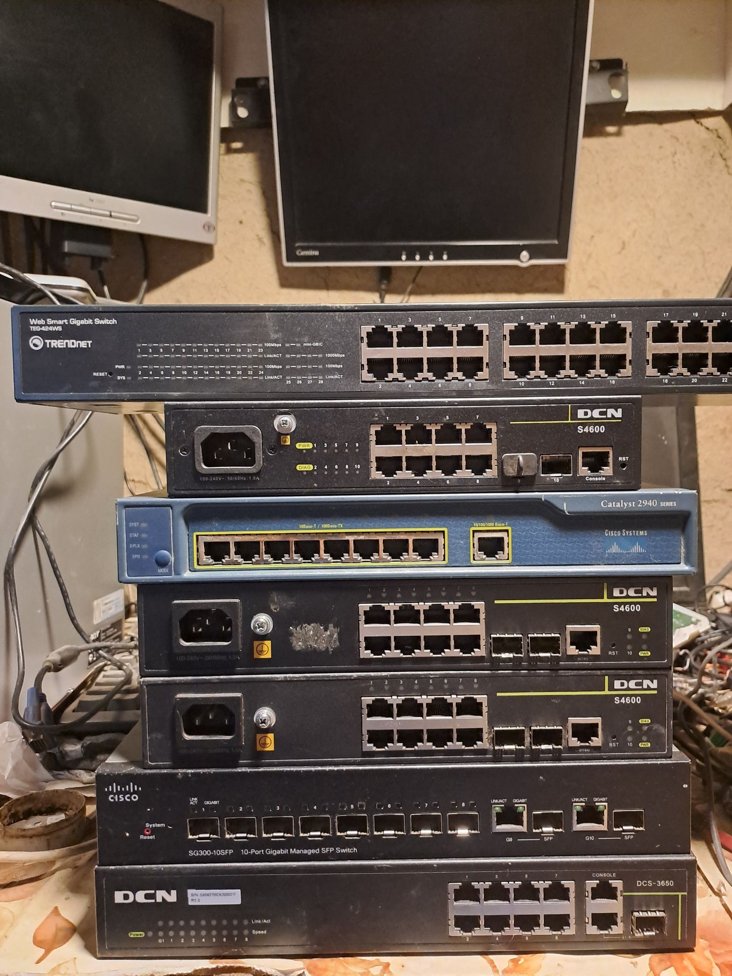 Sw dcn,Cisco, port 100/1000