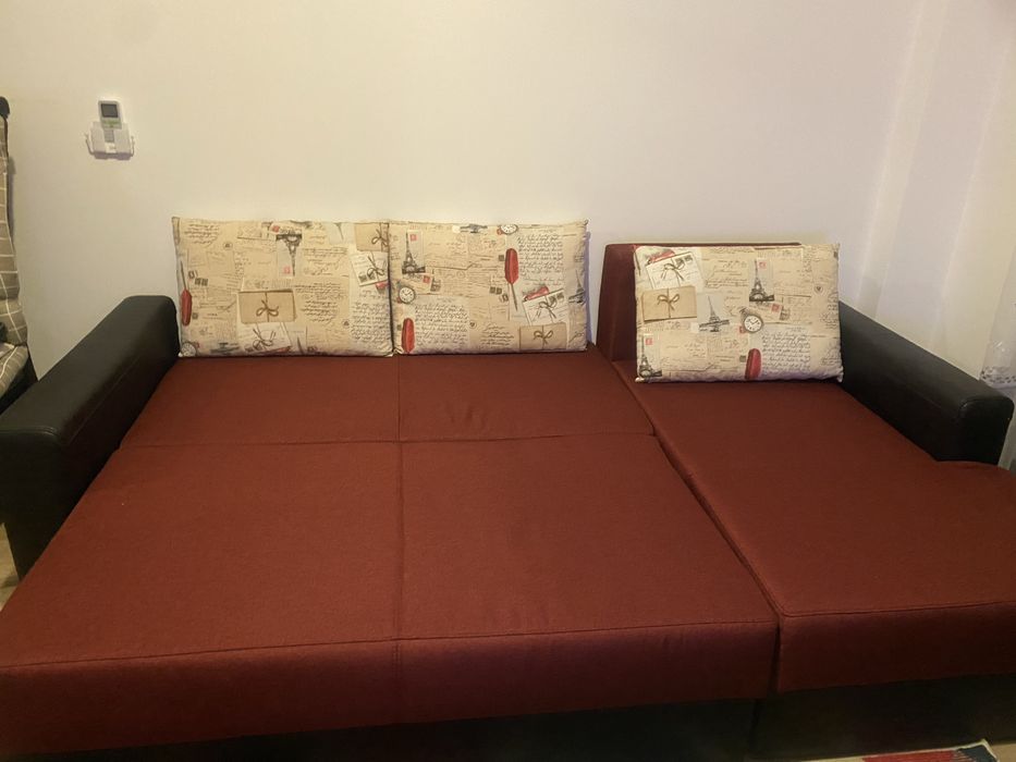 Vand coltar, extensibil, cu lada de depozitare aproaope nou