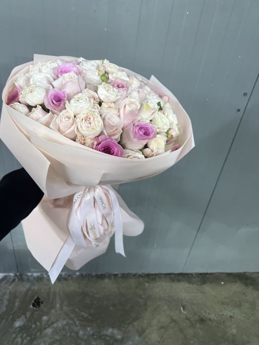 Больше 50 свежие розы 30000тг