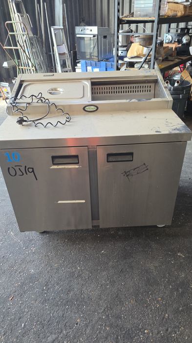 Пицарска маса  фостер 3300лв