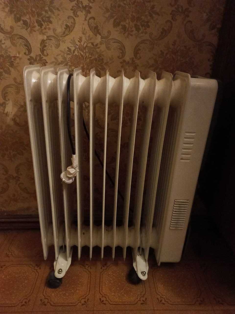 Обогреватель масляный 10 секций