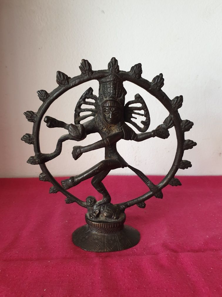 Vând statuetă bronz Shiva Nataraja