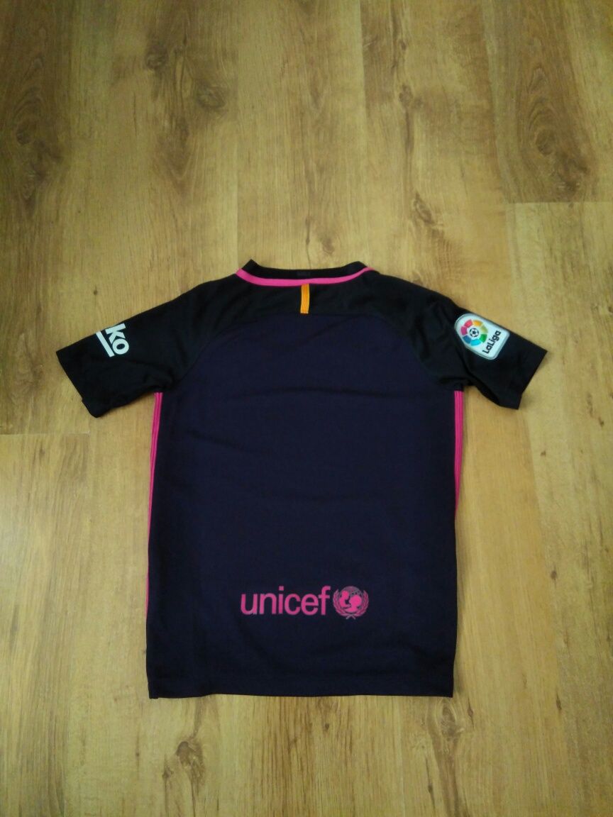 Tricou Nike FC Barcelona mărimea 10-12 ani