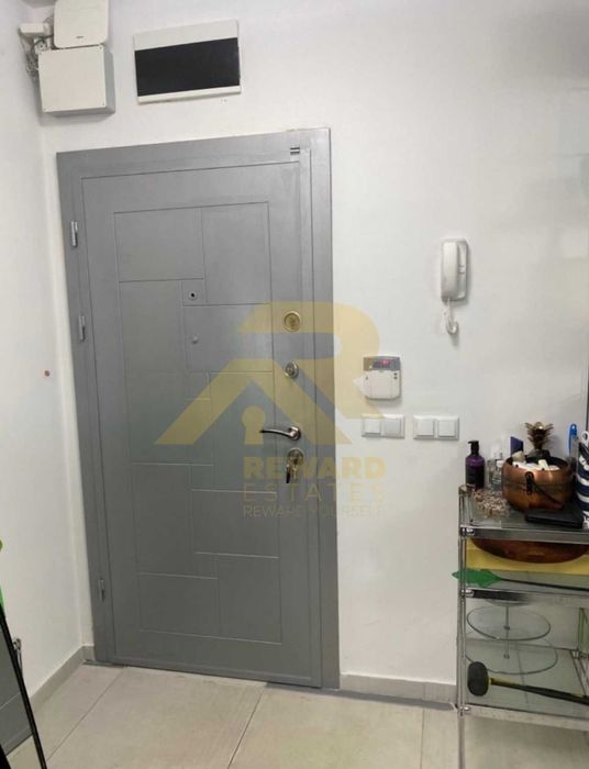 Продава се Двустаен апартамент в София, Център - 110 кв.м за 1682 €/кв.м - Снимка #6