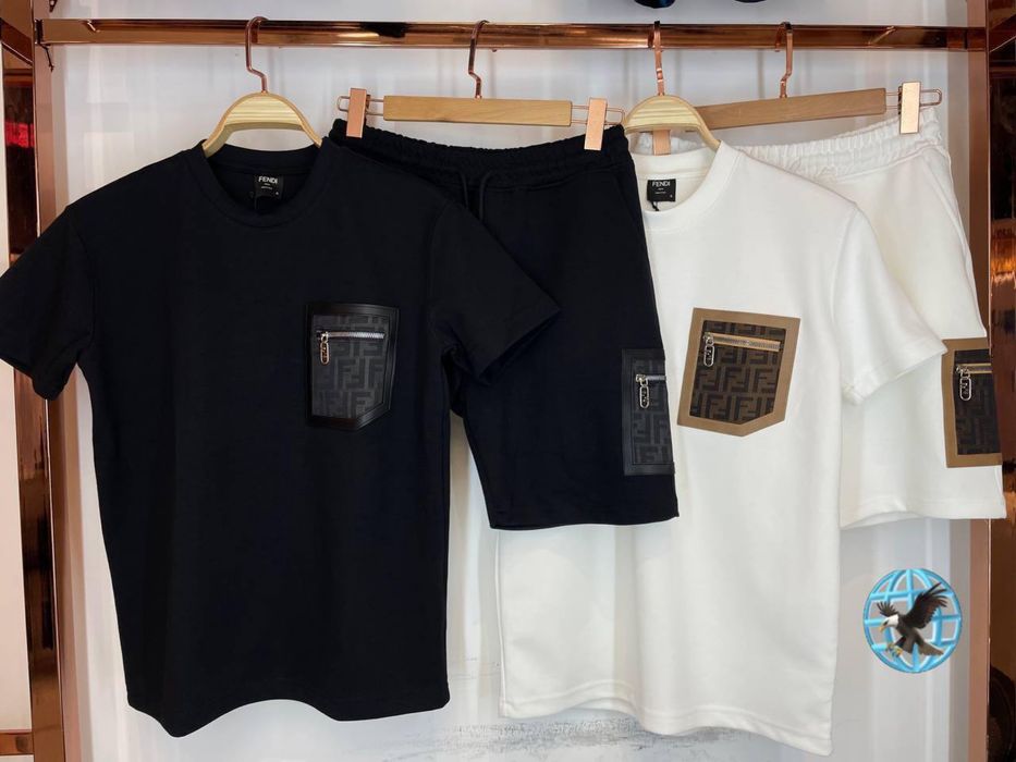 Compleu tricou si pantaloni scurti barbati