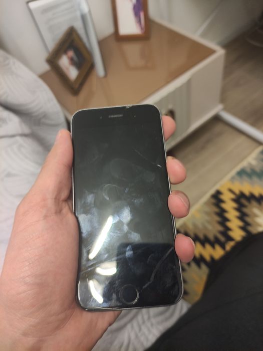 Продам телефон iphone 6s