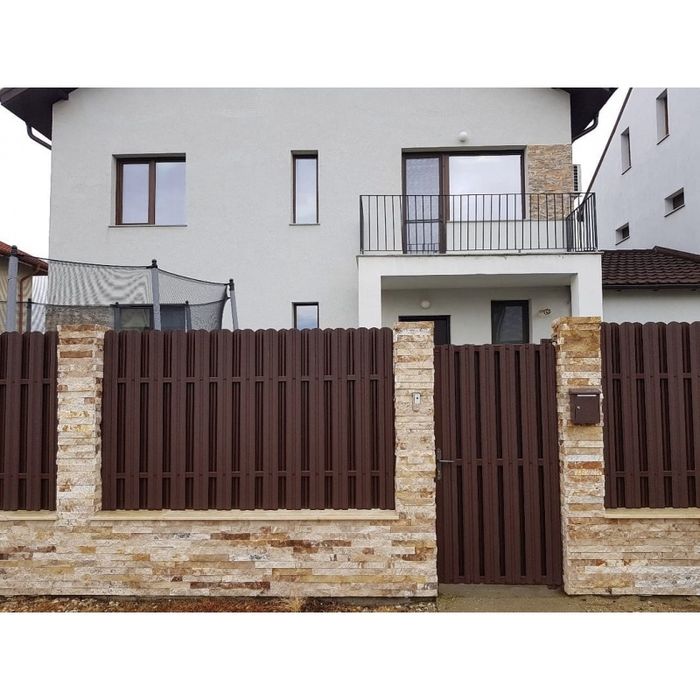 Construim garduri si porti din sipca metalica, panouri stil jaluzele,