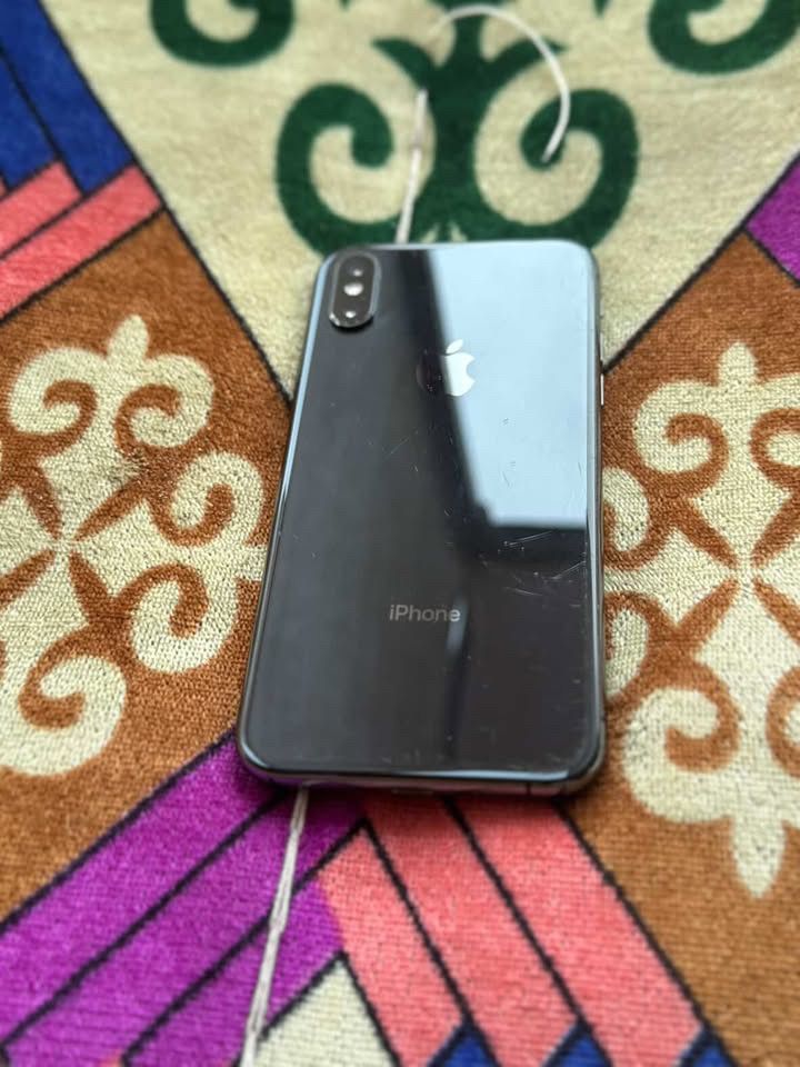 iPhone xs память 256