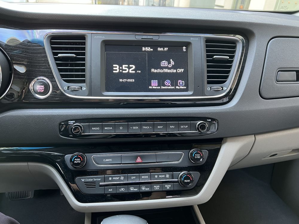 Kia Carnival 2020 бензин Кореядан келган